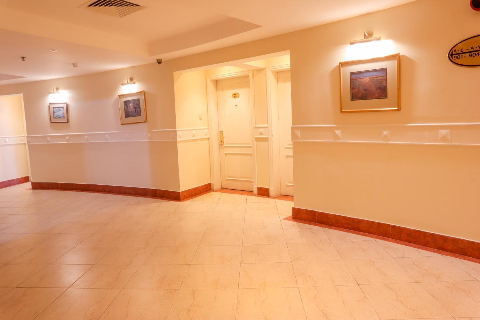 Happy Days Hotel Manama Exterior foto